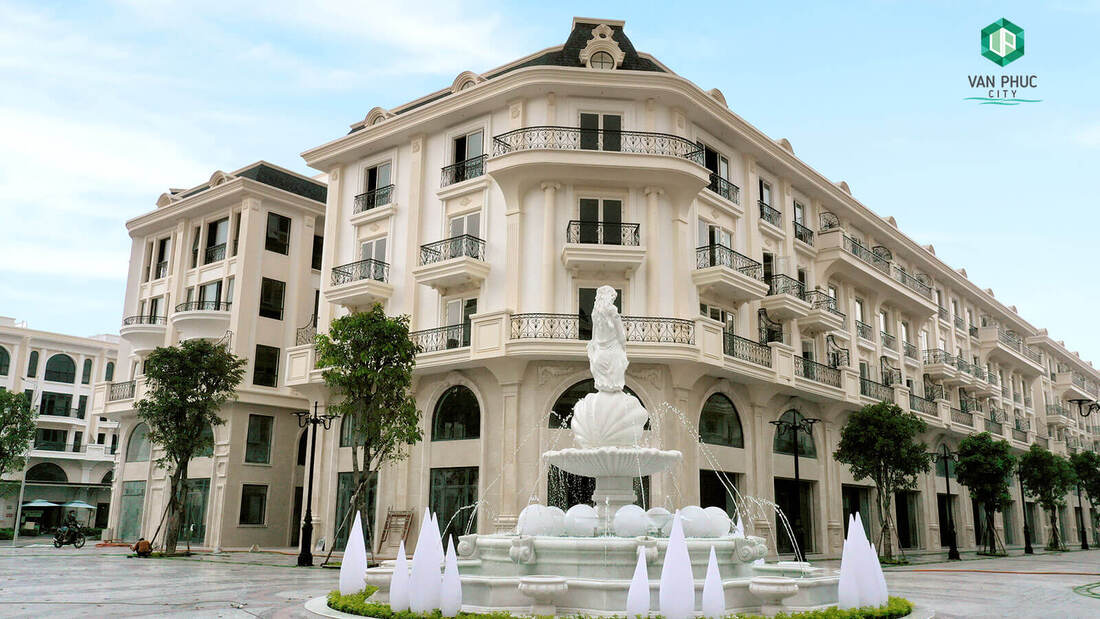 Quảng trường Royal Vạn Phúc City