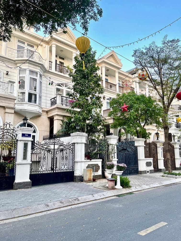Nhà phố vườn Cityland Garden Hills