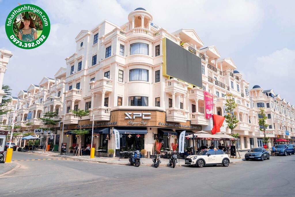 Shophouse Cityland Park Hills