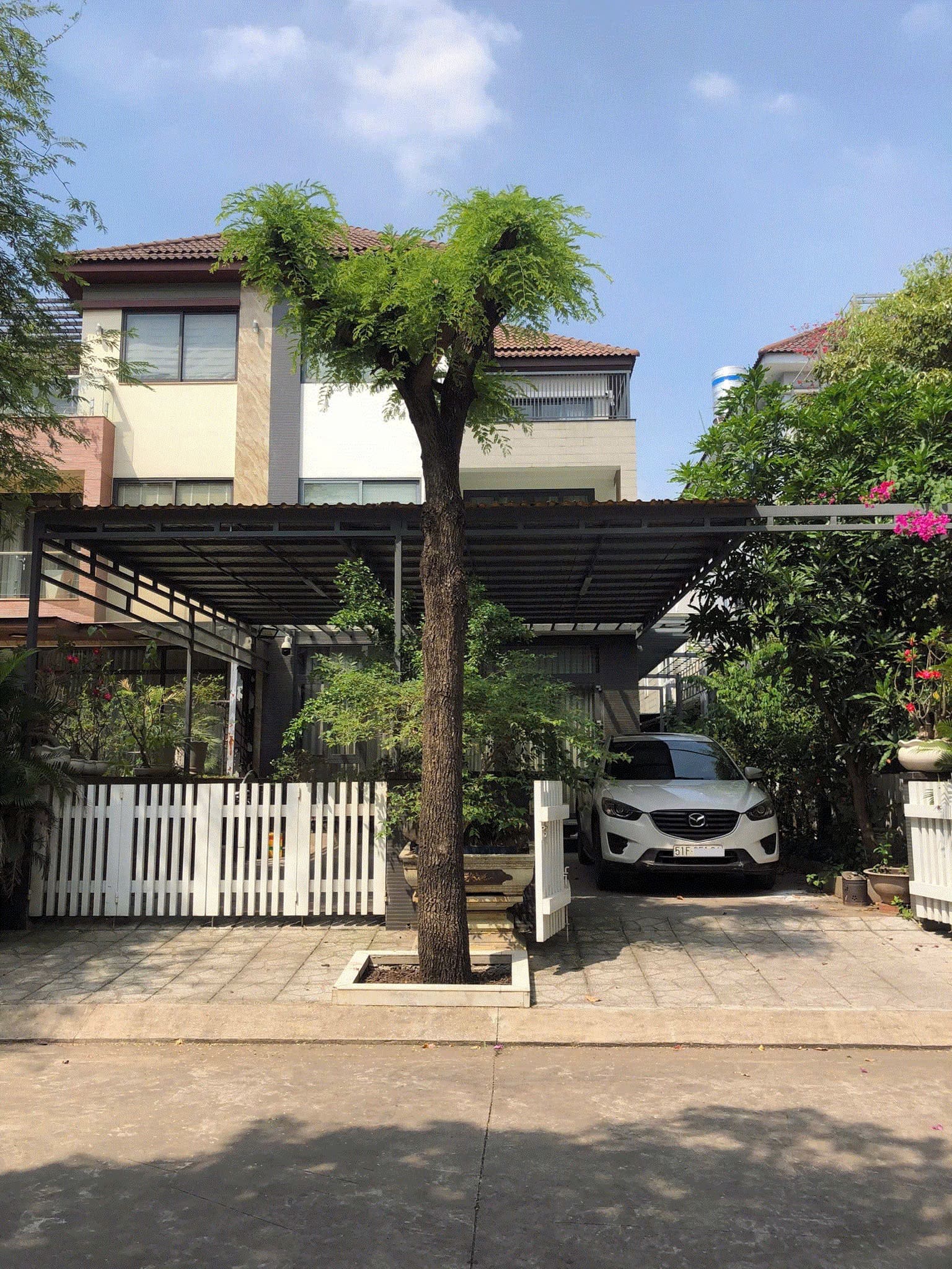 Biệt thự tứ lập Jamona Home Resort