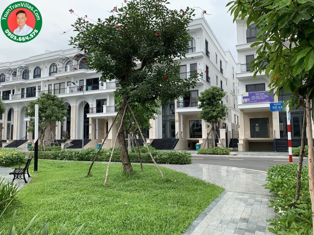 Shophouse · thô · 133 m² · Đông Nam Vạn Phúc
