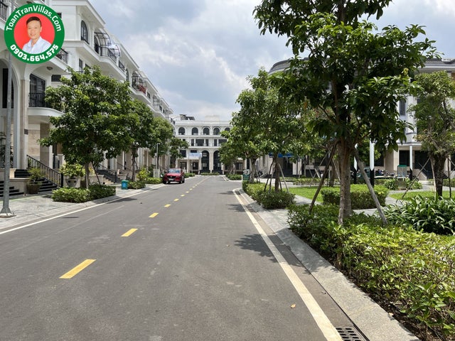 Shophouse · 140 m² · Đông Nam Vạn Phúc