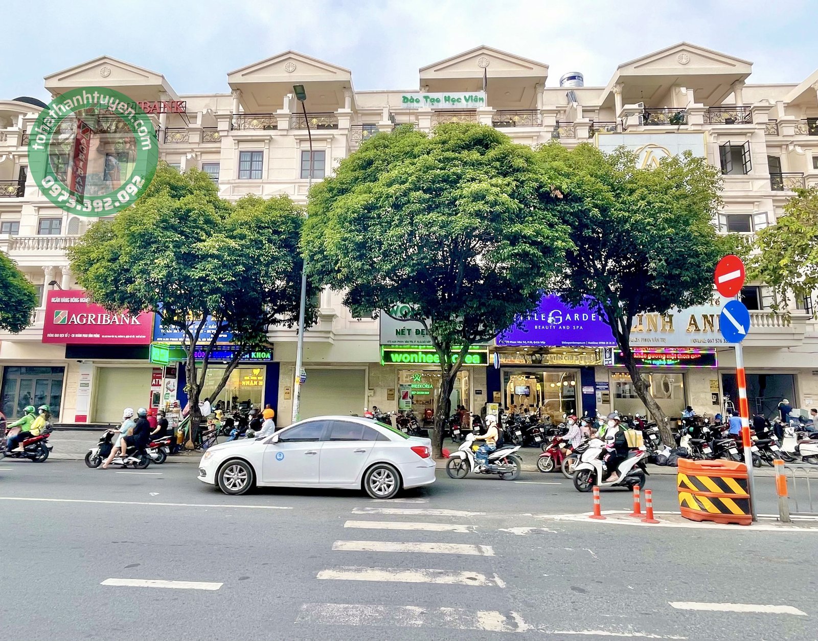 Shophouse Cityland Park Hills