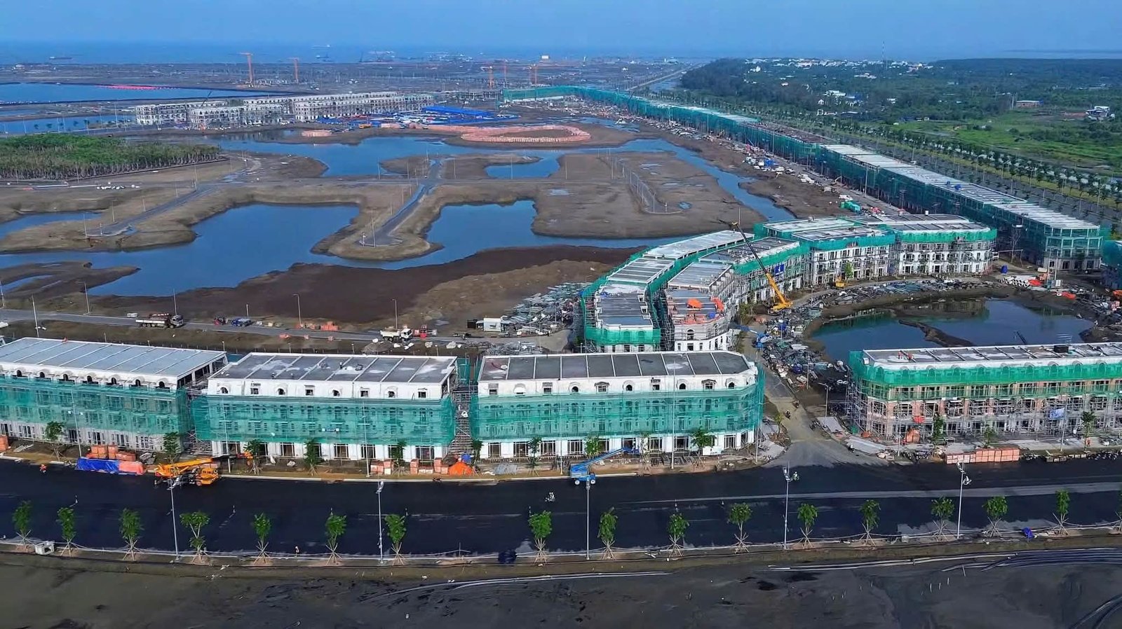 Tiến độ thi công phân khu Vịnh Tiên Vinhomes Cần Giờ tháng 7/2026
