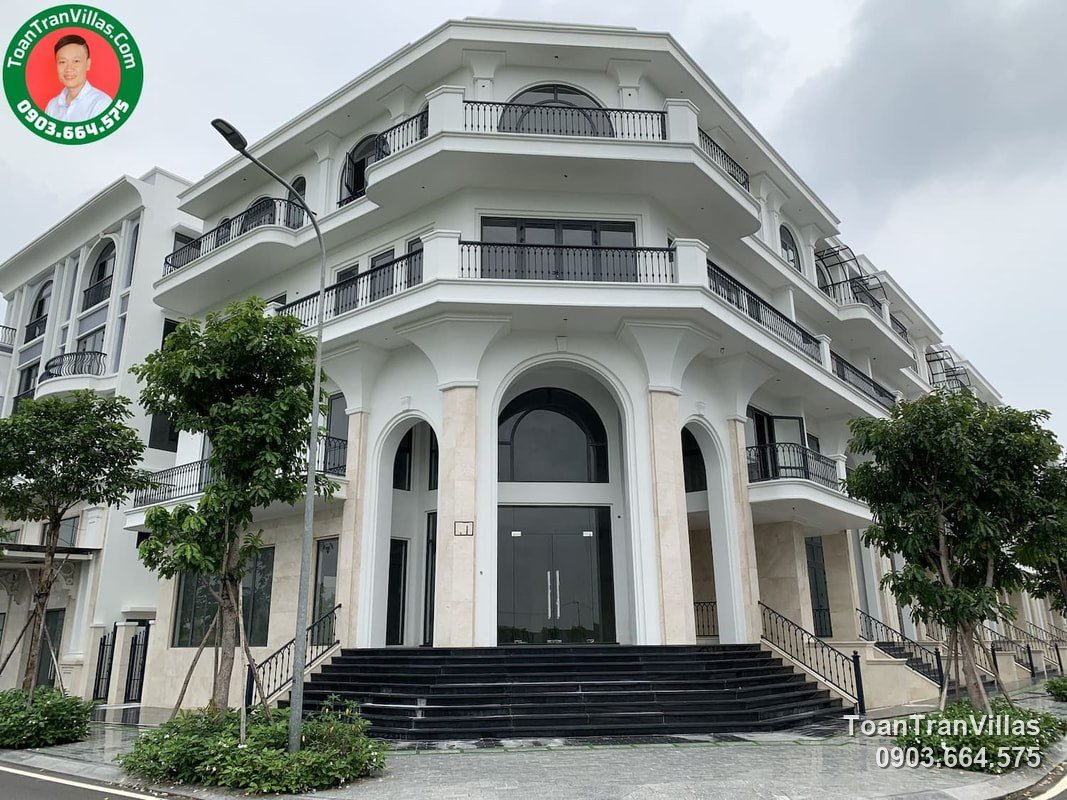 Nhà phố khu Đông Nam Vạn Phúc City